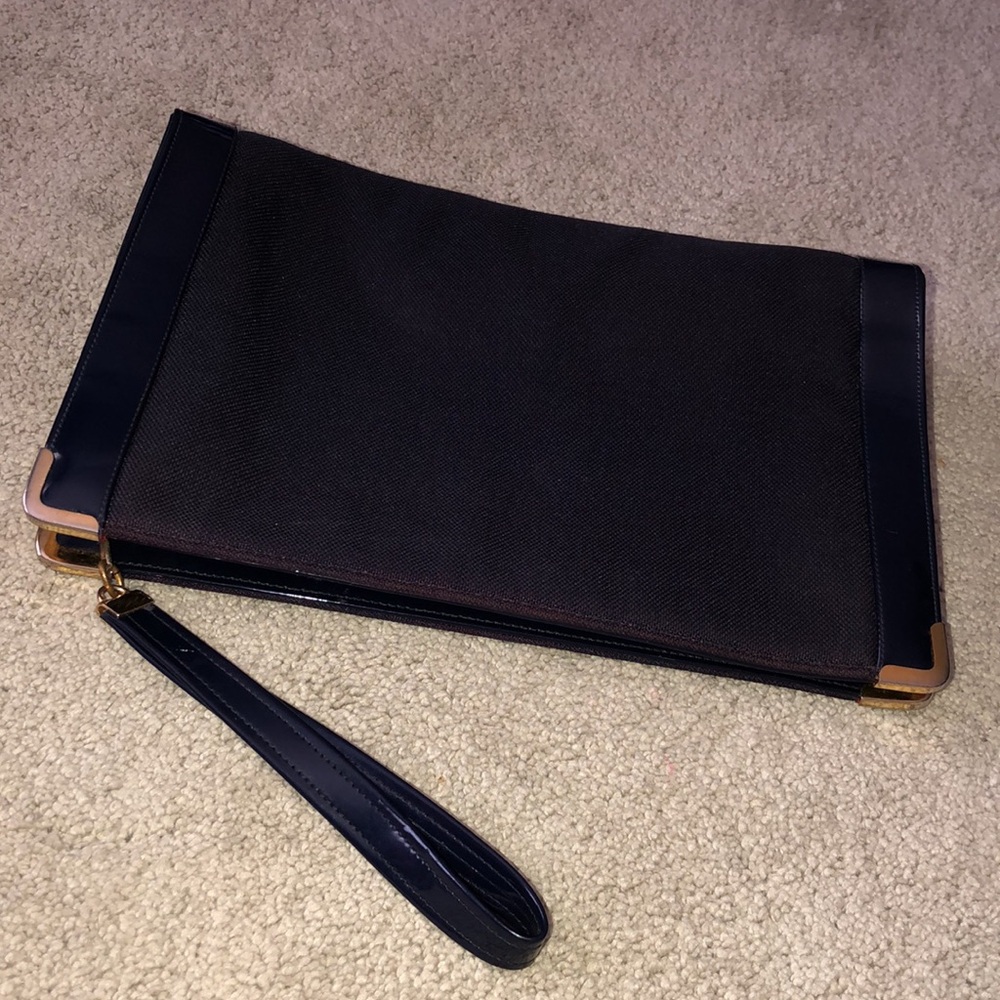 Koret Vintage Wristlet Pouch Navy Blue Gold frame top edges
